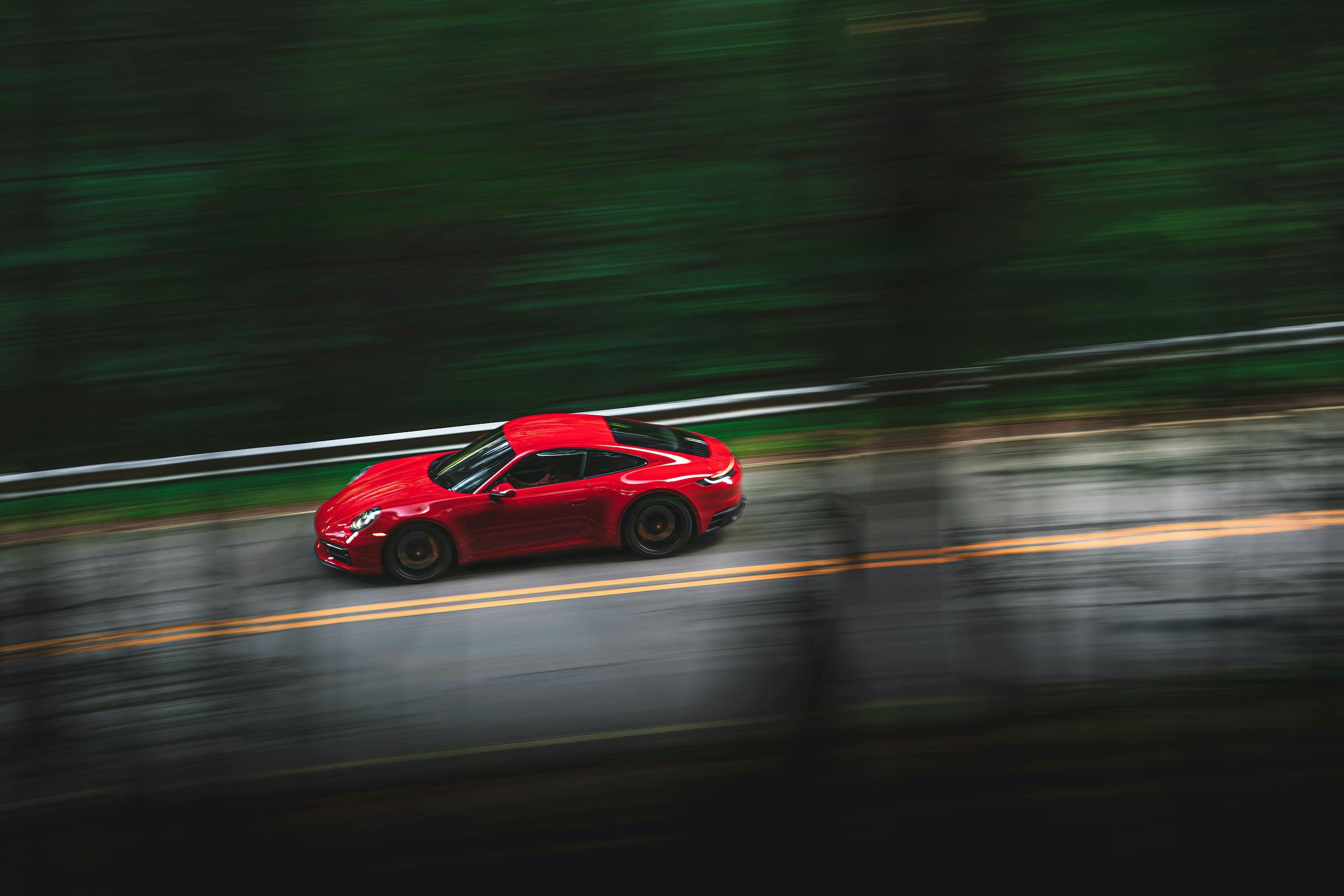 Porsche 911 GTS side dynamic action