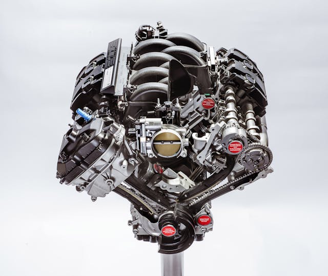 Ford 5.0L Coyote Crate Engine with 10-Speed Auto Trans – Paul's