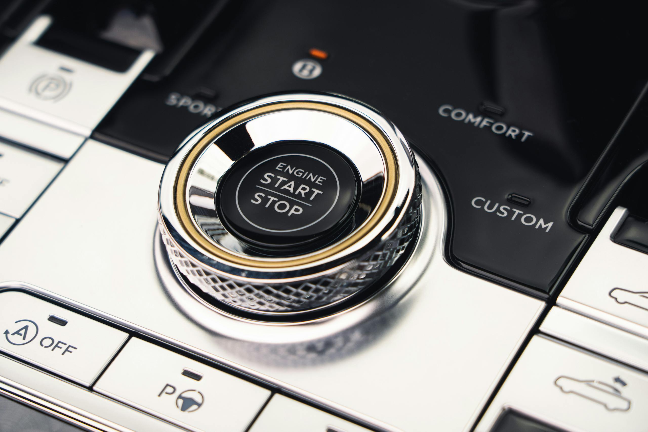 Bentley GT Speed Convertible console start stop dial