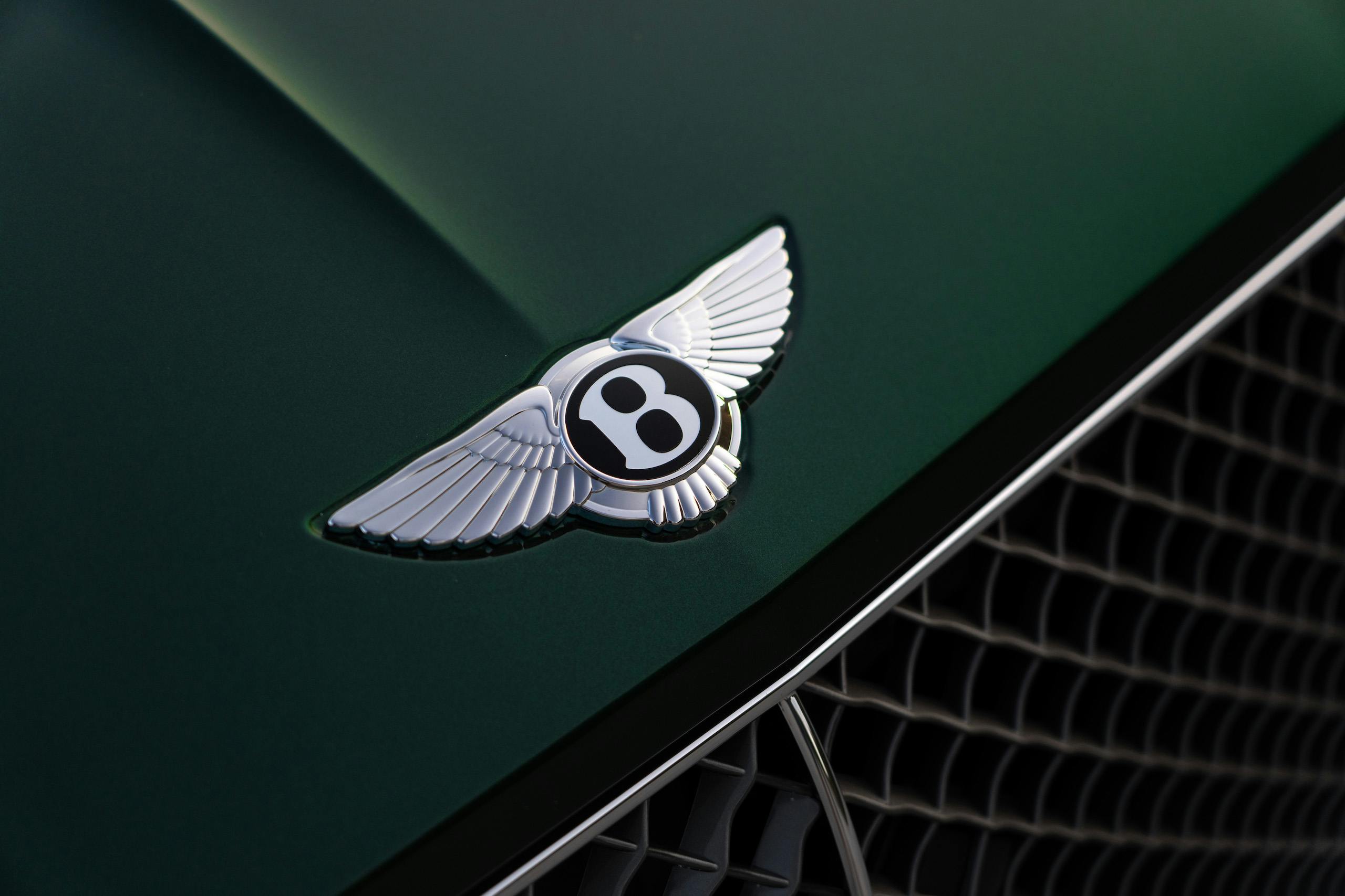 Bentley GT Speed Coupe logo badge