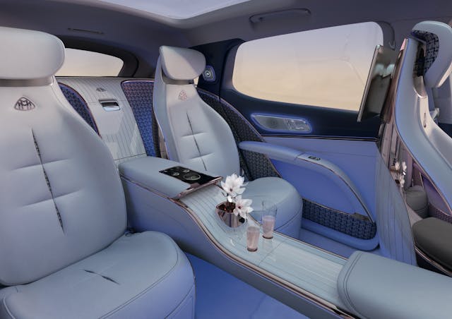 Mercedes Benz Maybach EQS Concept interior