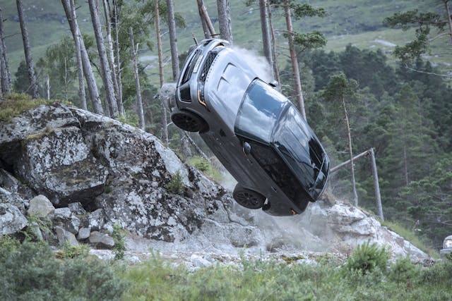 Range Rover Sport SVR No Time to Die