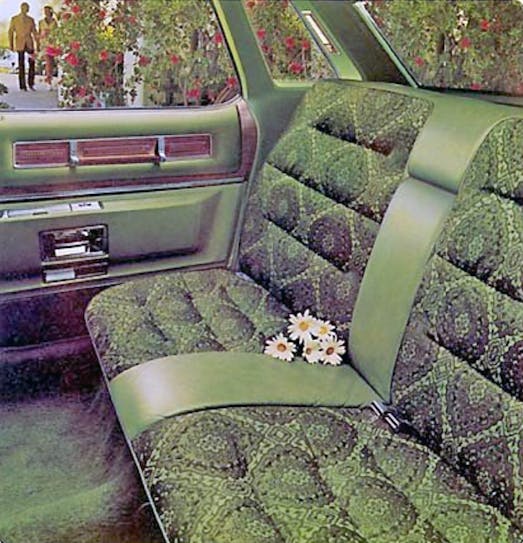 1975 Cadillac Sedan DeVille interior