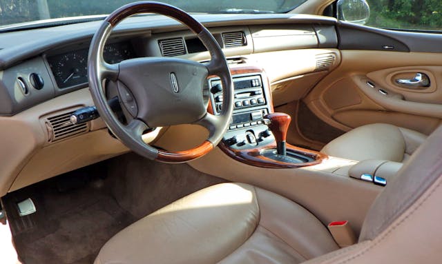 1998 Lincoln Mark VIII Collector's Series interior