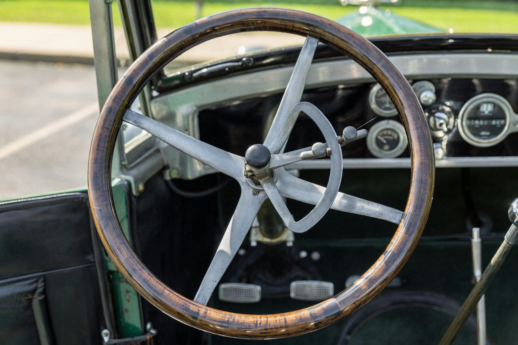 1921 Paige Vintage car interior steering wheel detail