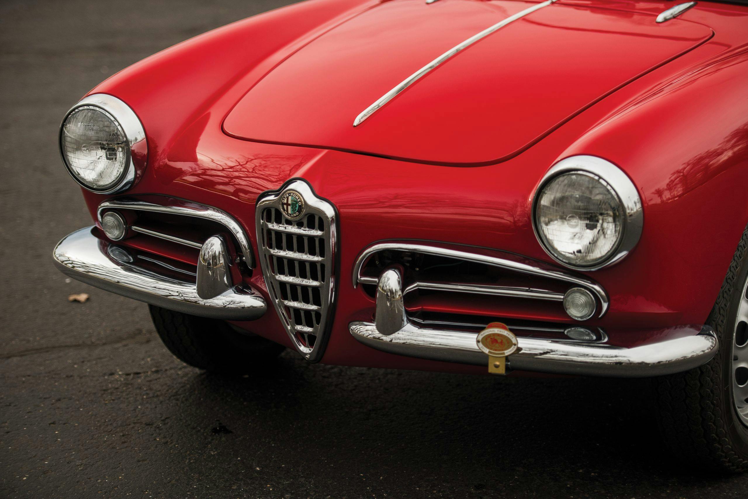 1959 Alfa Romeo Giulietta Spider front end