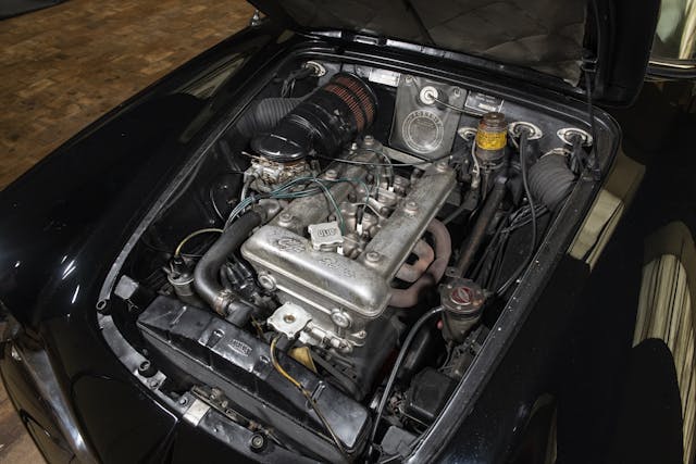 1962 Alfa Romeo Giulietta Spider engine bay