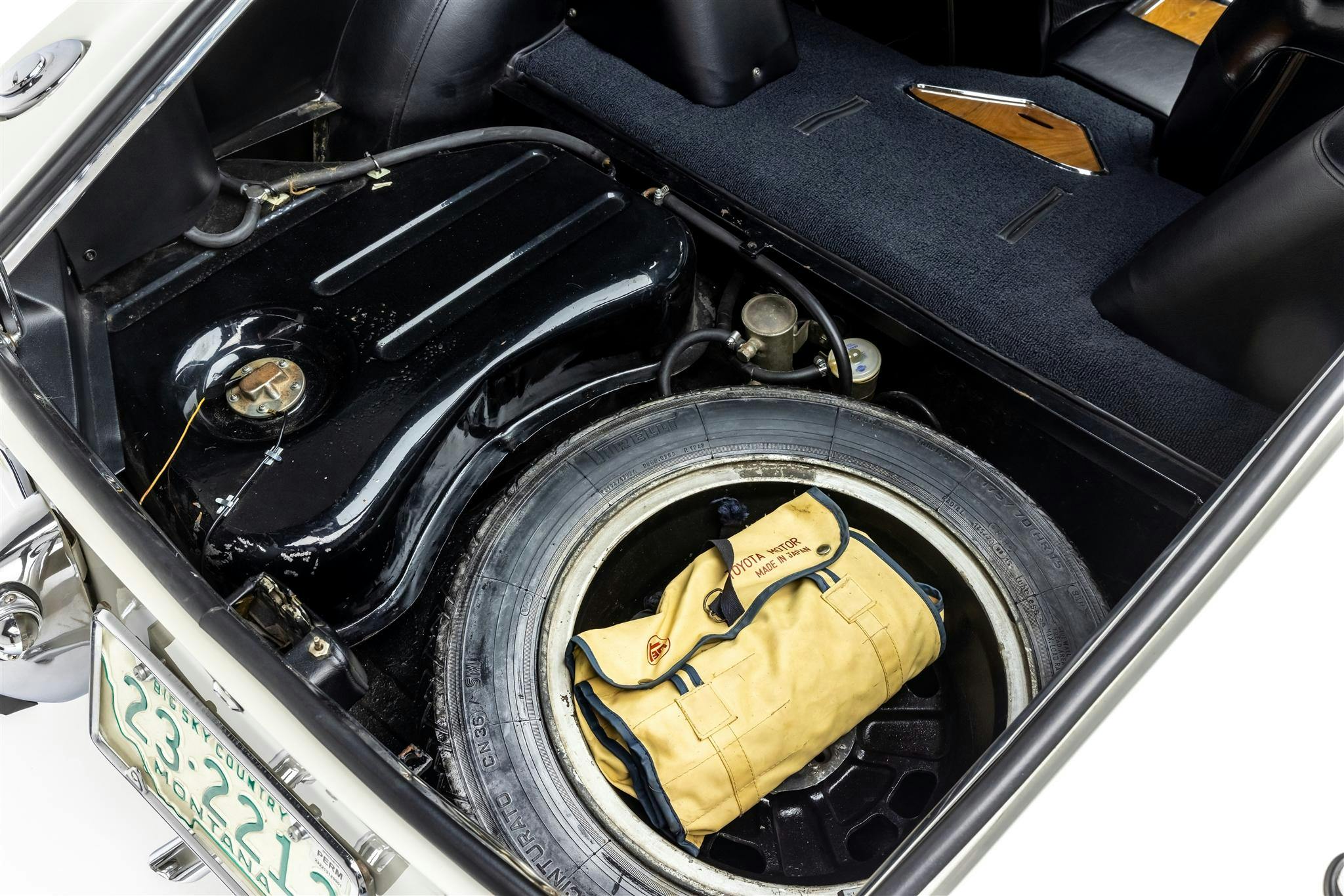 1968 Toyota 2000GT trunk storage