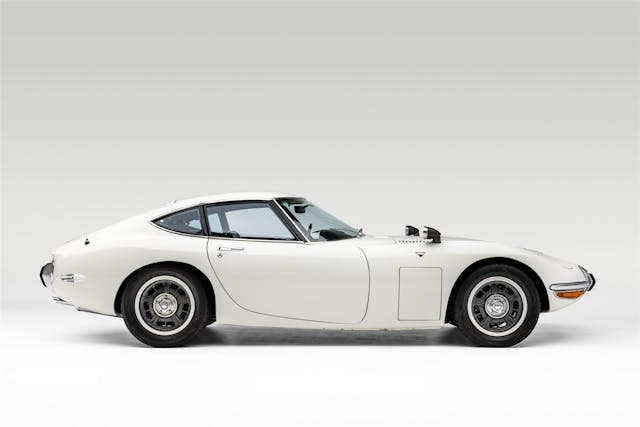 1968 Toyota 2000GT side profile