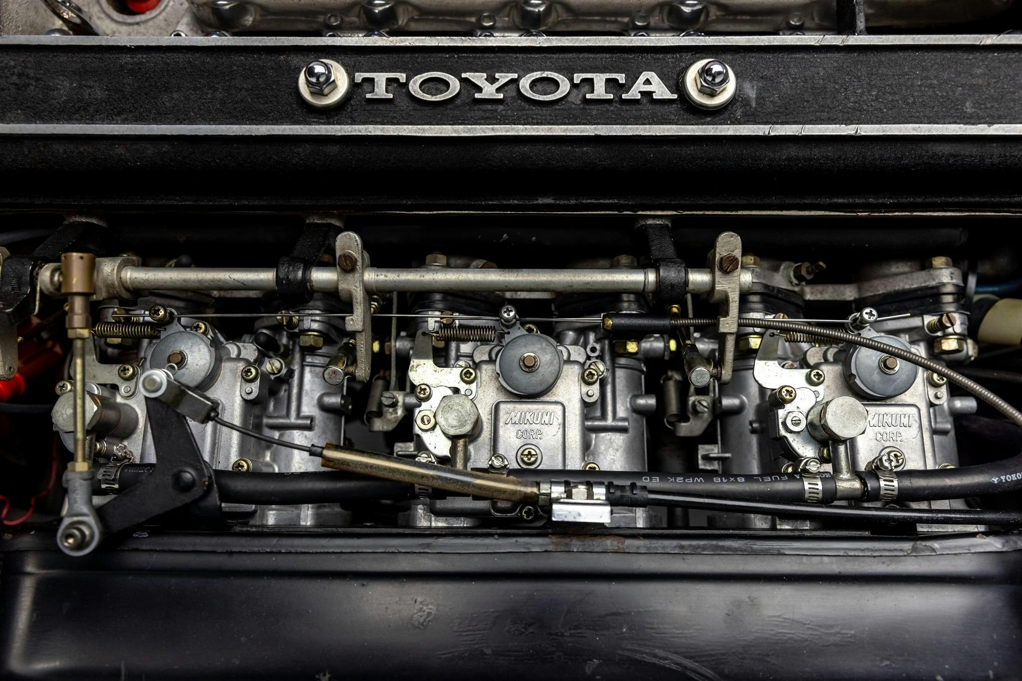 1968 Toyota 2000GT engine carbs