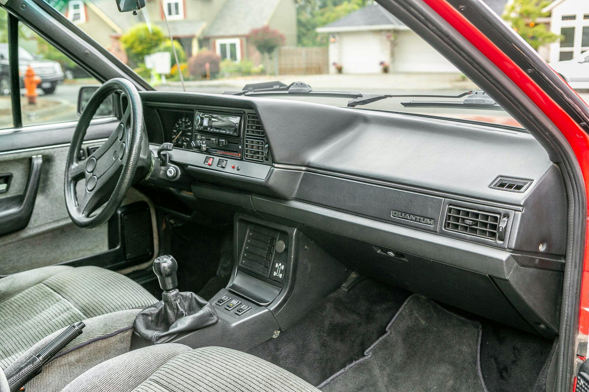 Volkswagen Quantum Syncro Manual Wagon interior front angle