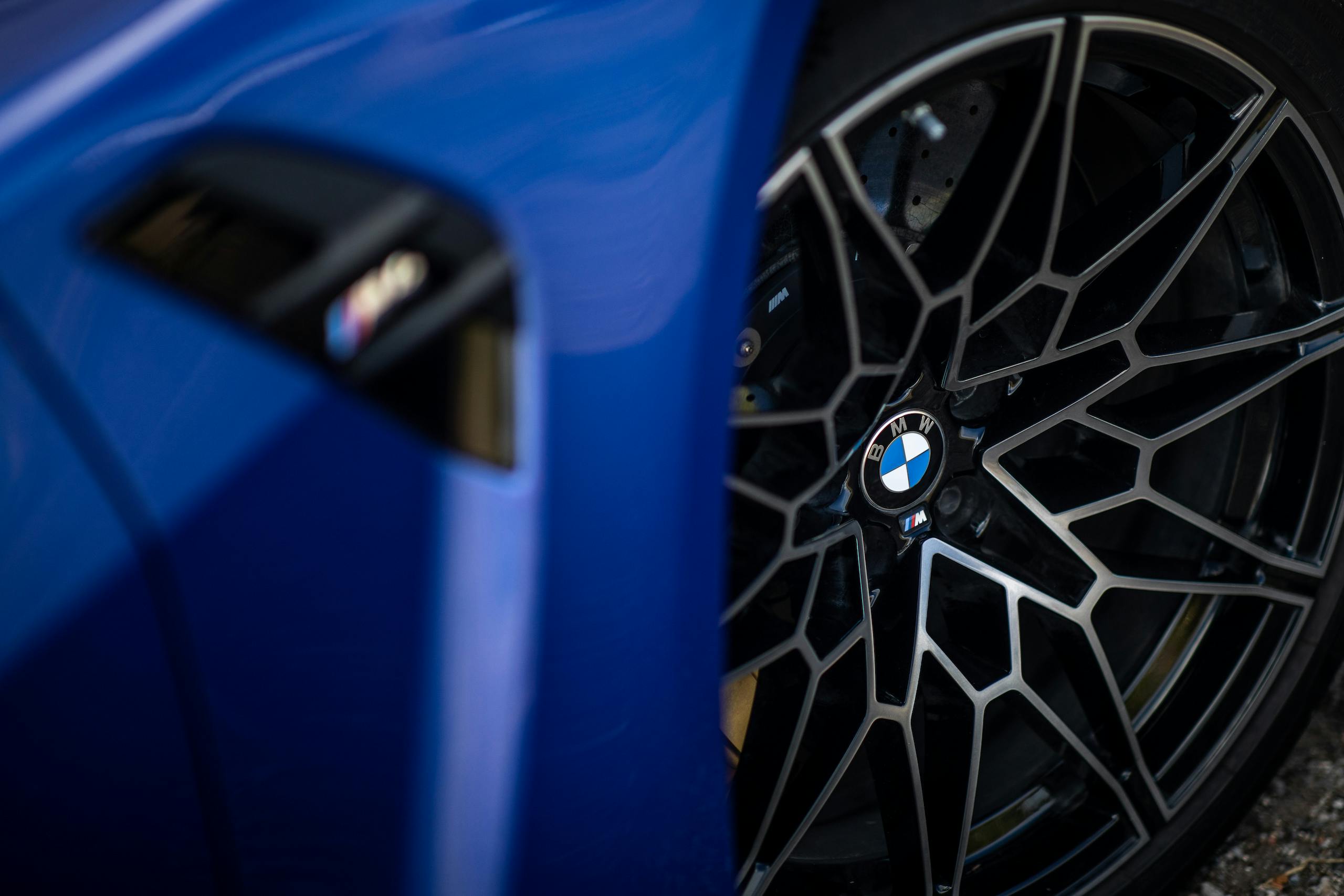2021 BMW M4 wheel tire detail