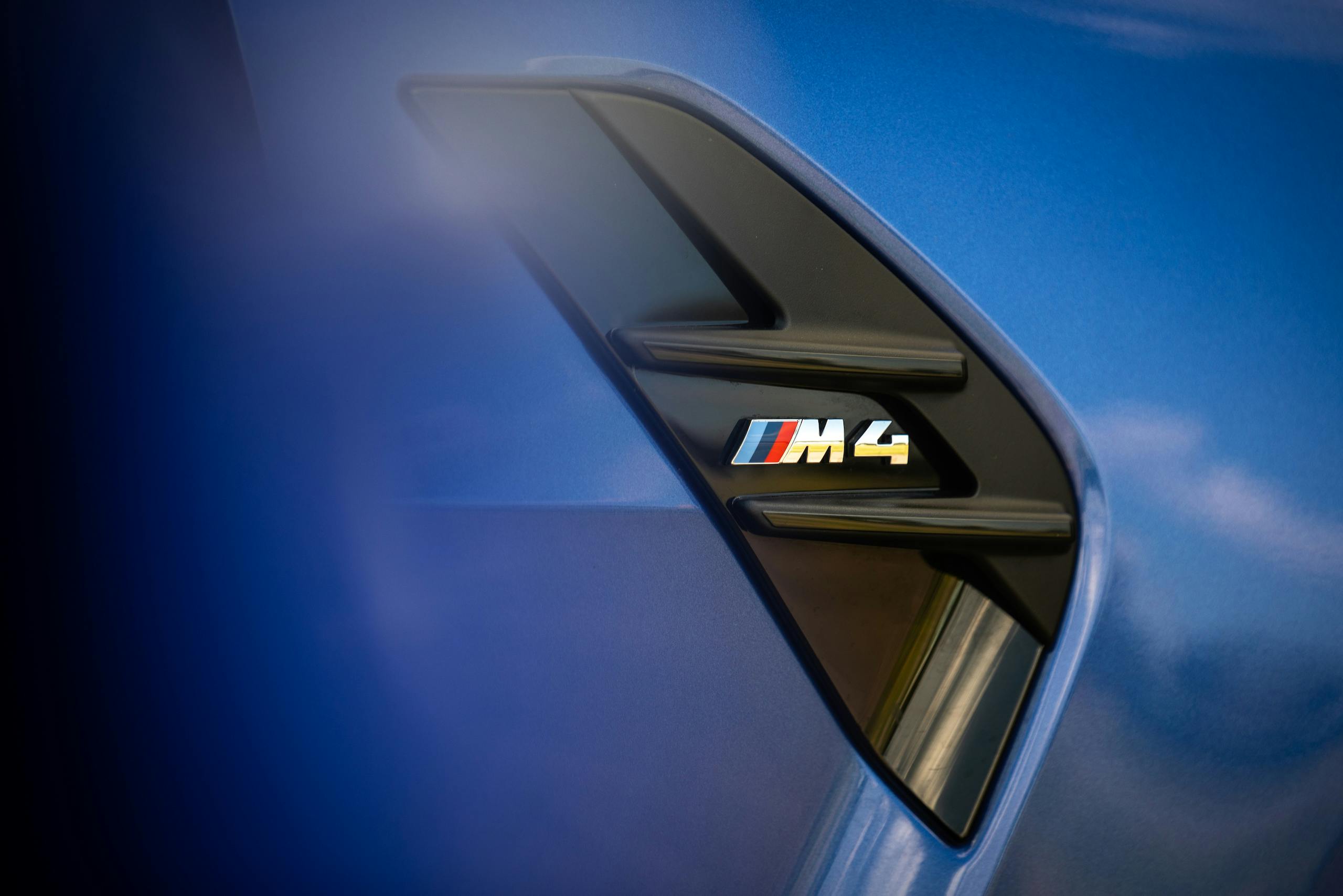 2021 BMW M4 badge closeup