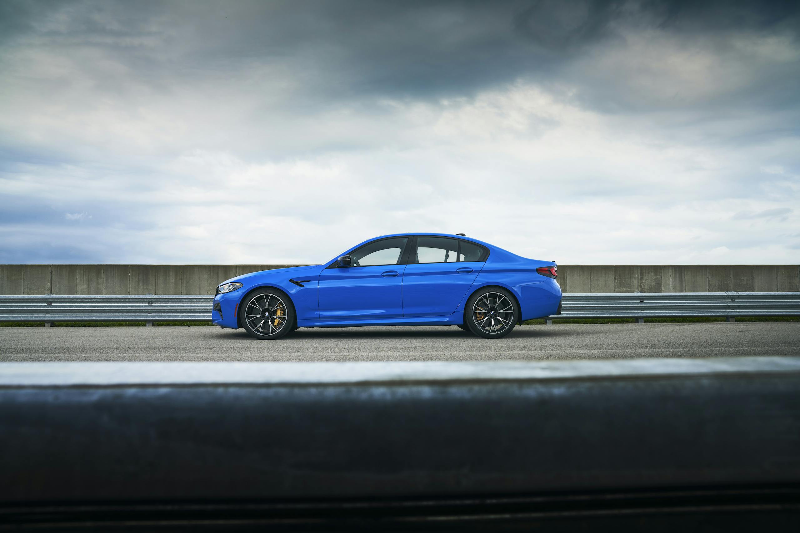 2021 BMW M5 Competition side profile