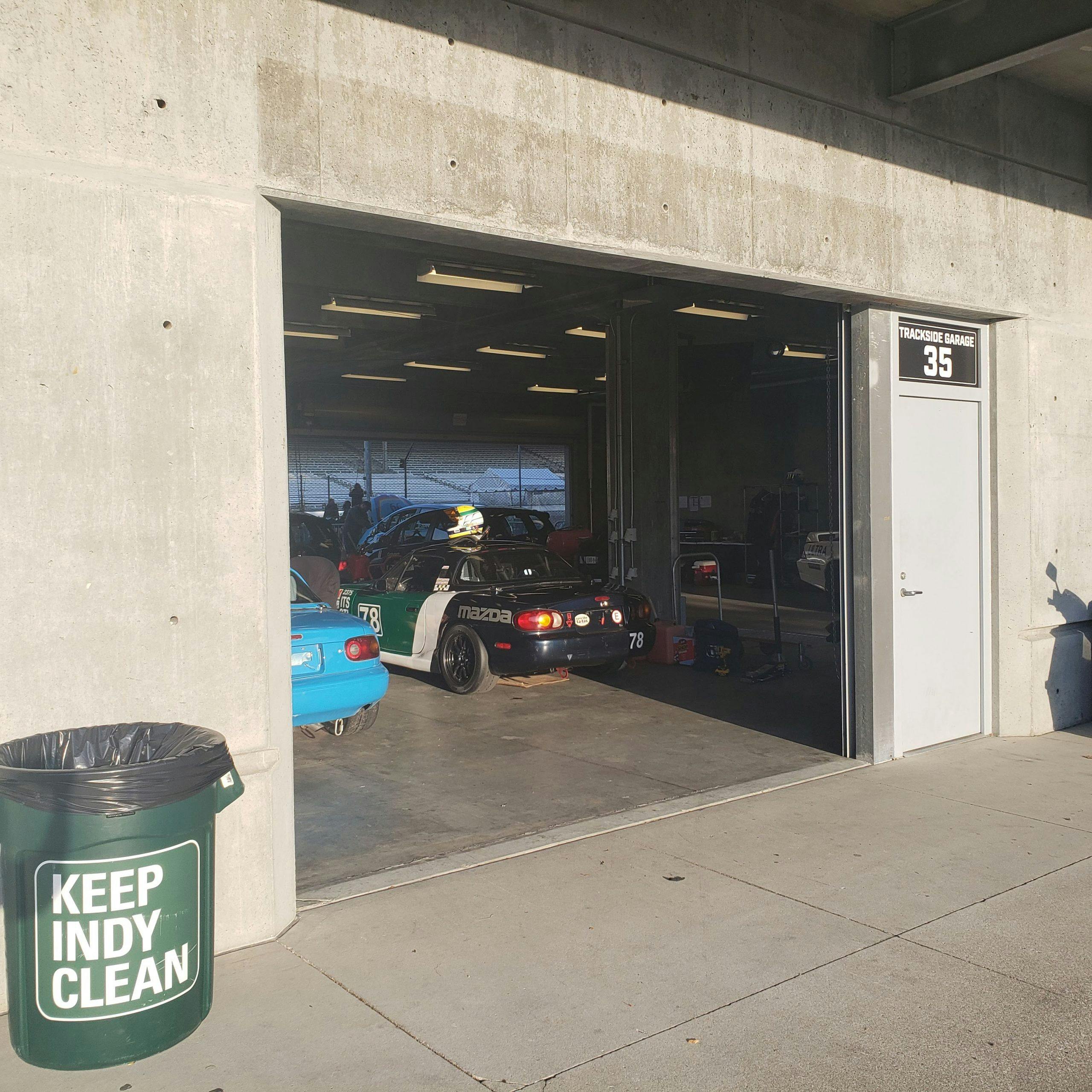 SCCA Runoffs miata garage
