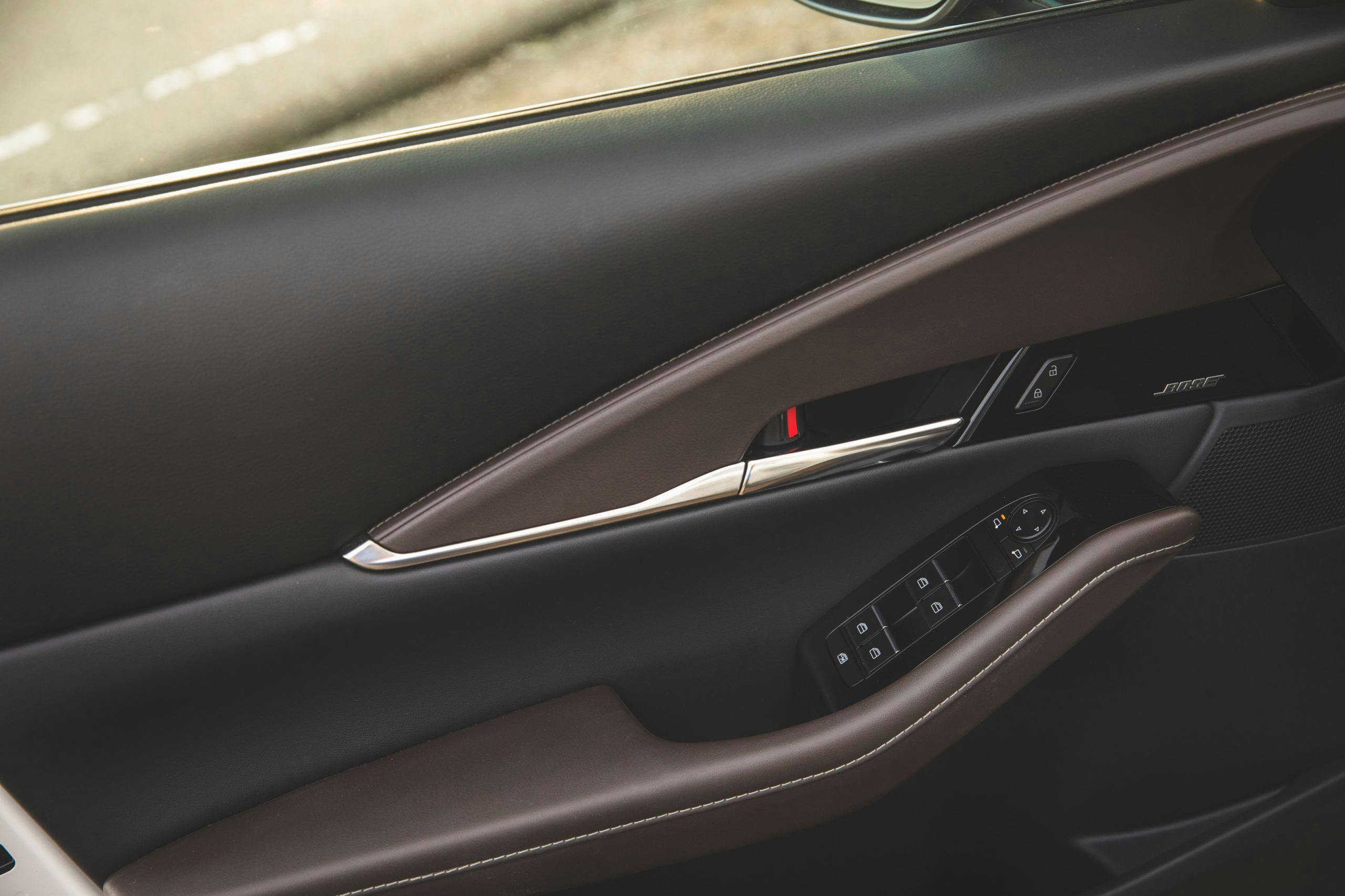 Mazda CX30 interior door panel trim