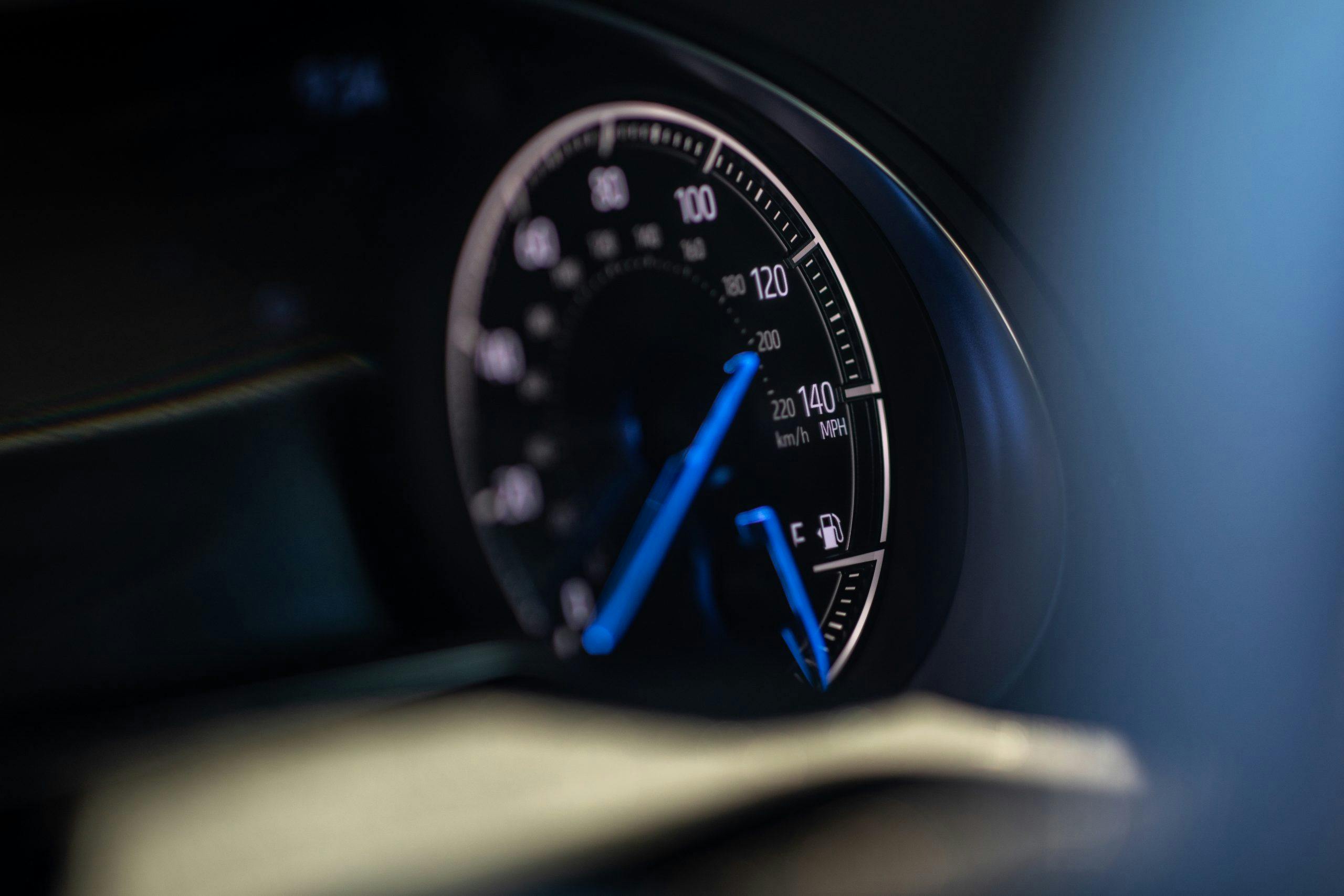 Toyota Venza dash speedometer