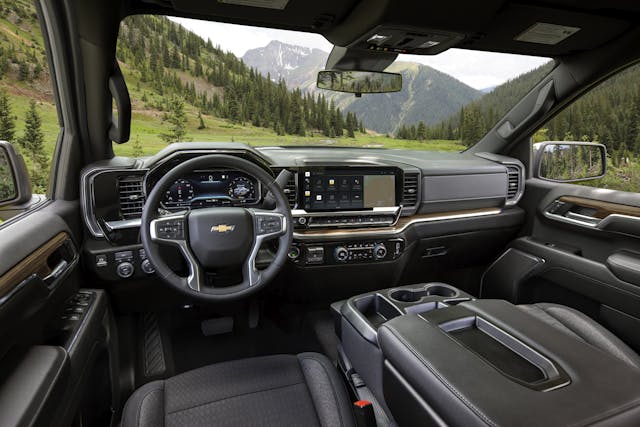 2022 Chevrolet Silverado LT interior heated seats chip shortage