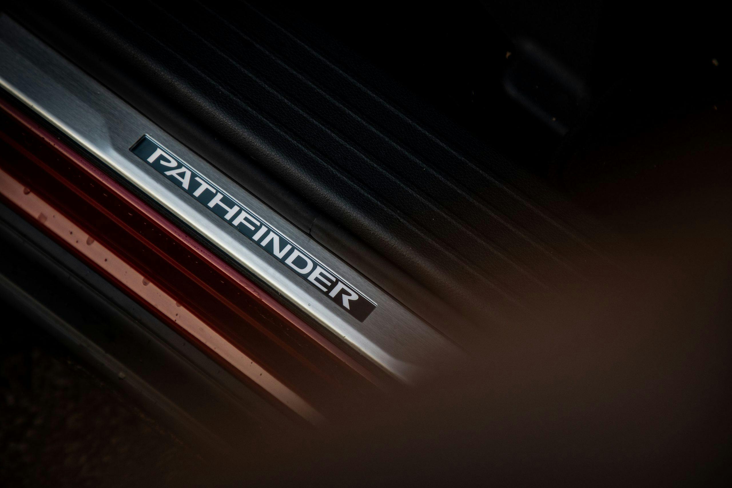 2022 Nissan Pathfinder Platinum interior door sill detail