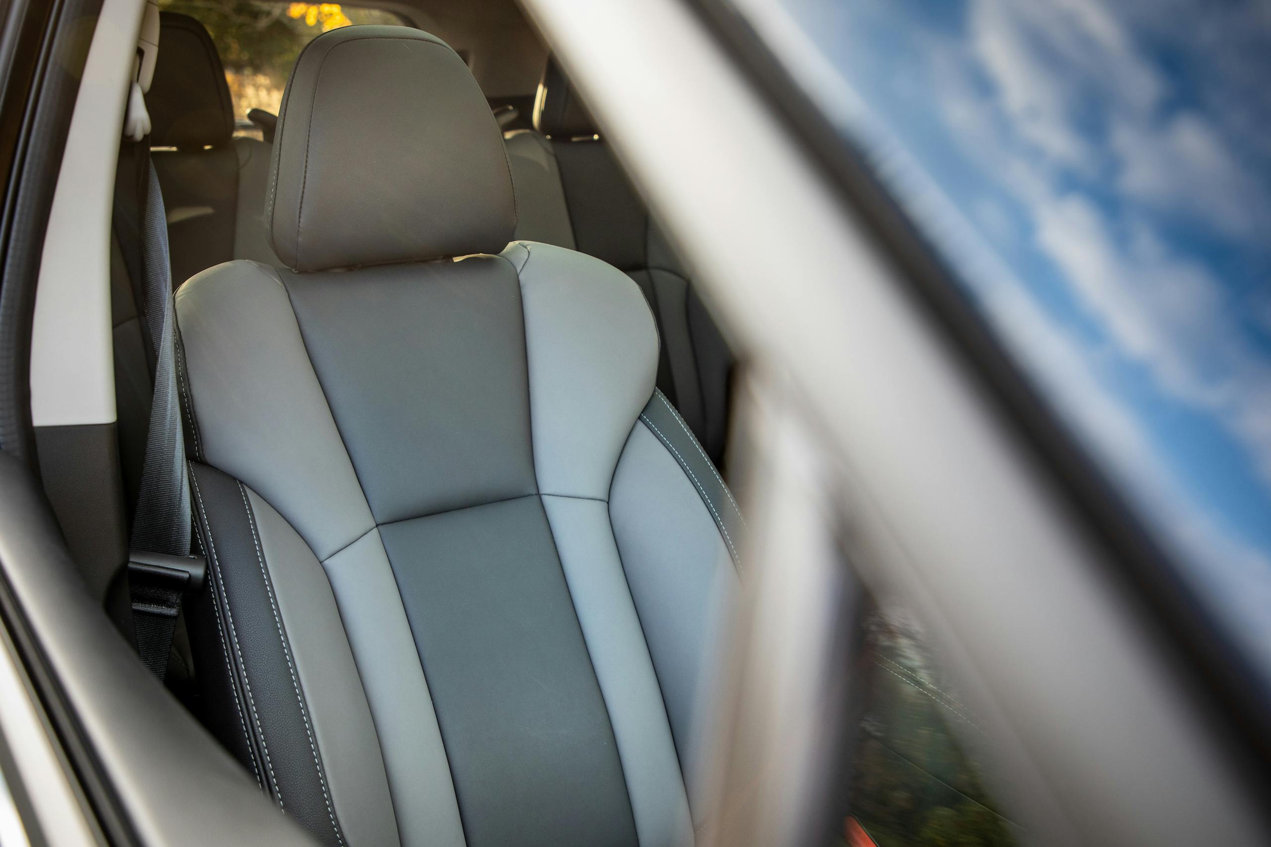 2022 Subaru Ascent Onyx Edition interior front seat