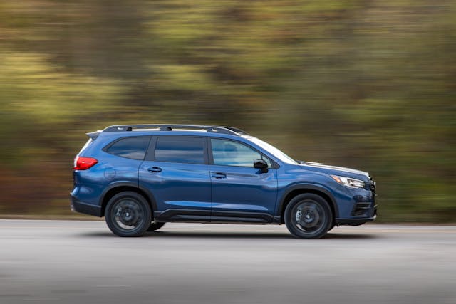 2022 Subaru Ascent Onyx Edition side profile dynamic driving action