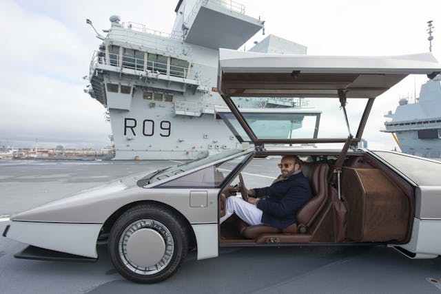 Richard Gauntlett and the Aston Martin Bulldog 3