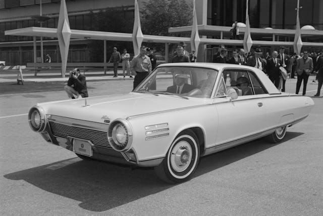 Chrysler Turbine Powered Car New York front three-quarter