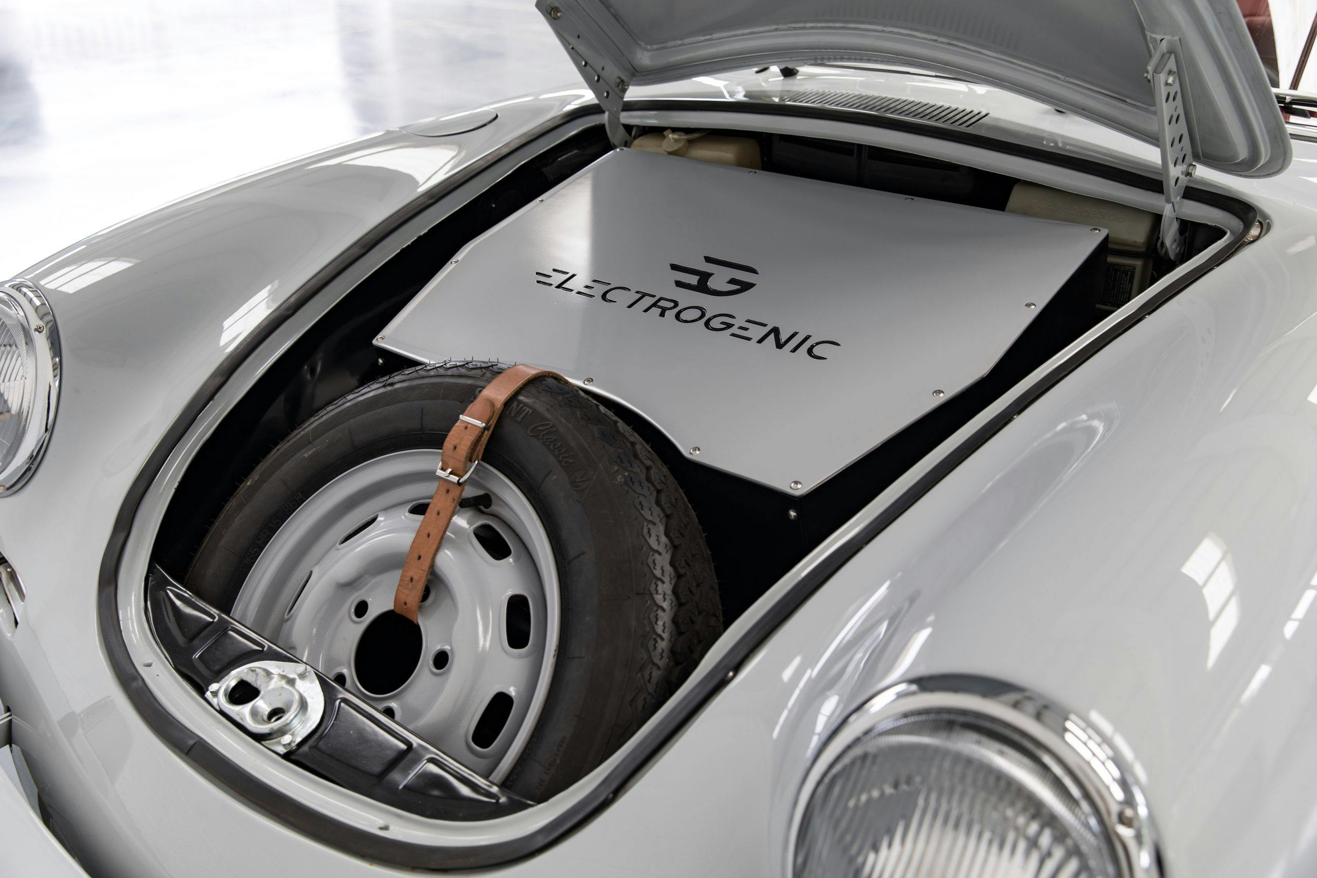 Electrogenic Porsche 356C battery
