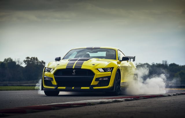 2021 Ford Mustang Shelby GT500 front three-quarter smoking tire action