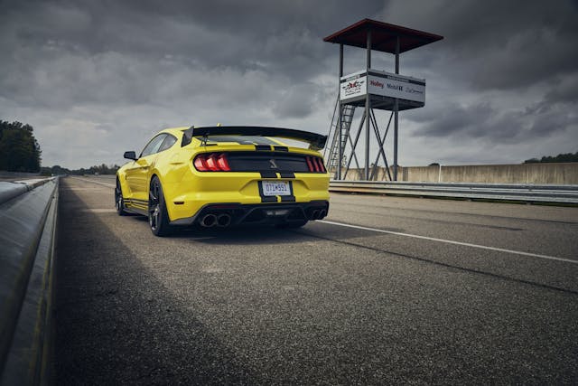 2021 Ford Mustang Shelby GT500 rear three-quarter