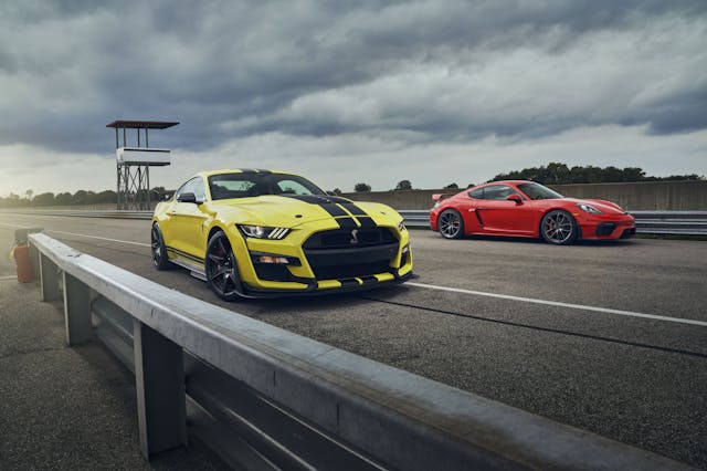 2021 Ford Mustang Shelby GT500 front three-quarter with GT4