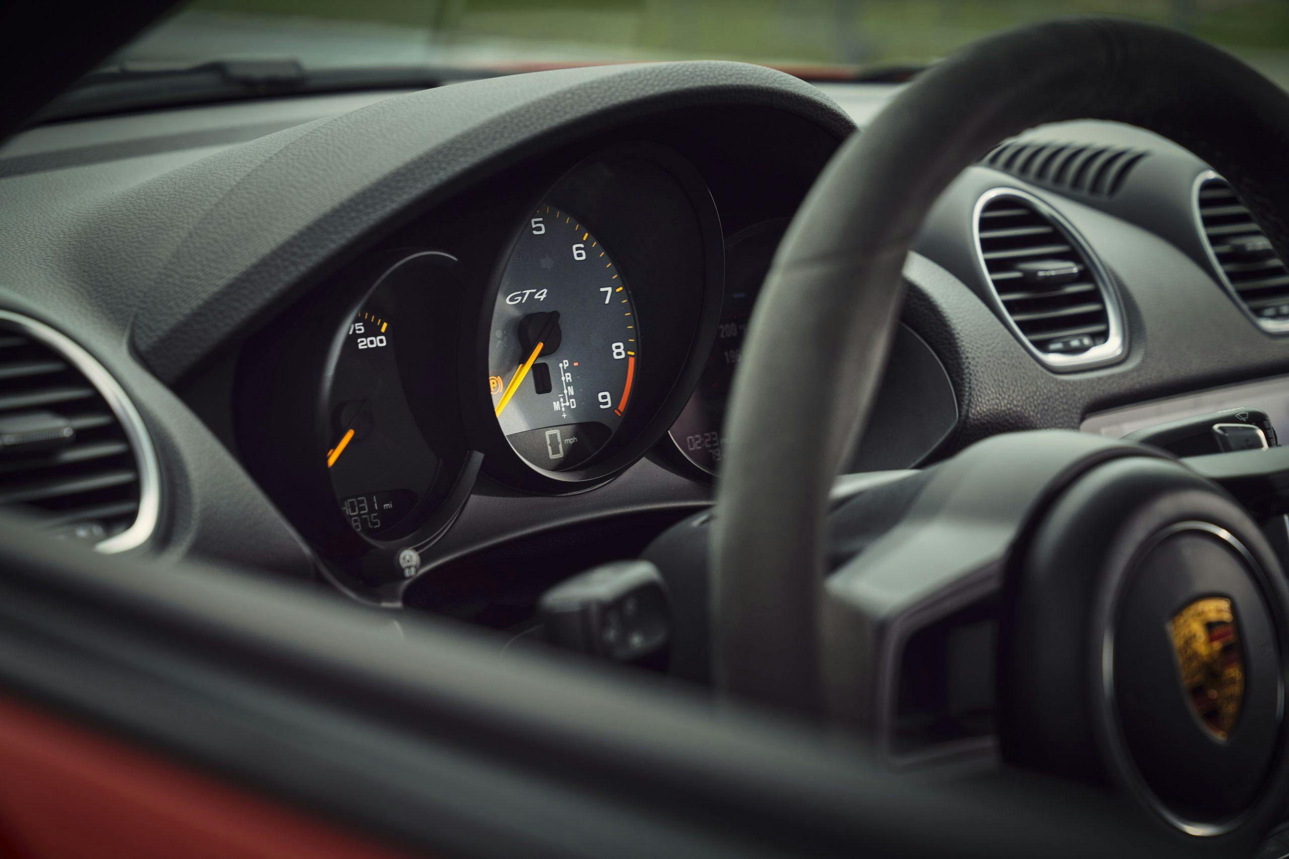 2021 Porsche Cayman GT4 interior dash