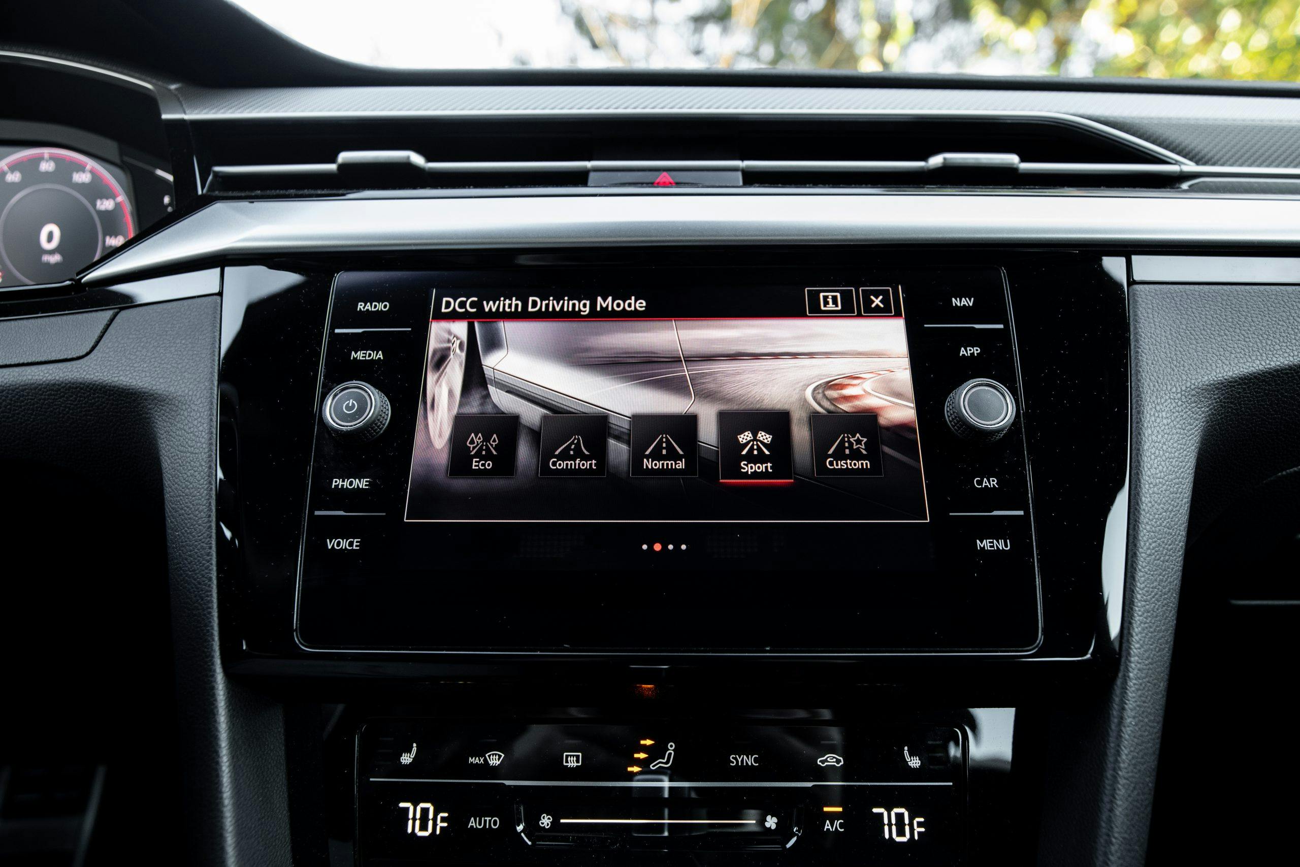 Volkswagen Arteon interior infotainment screen