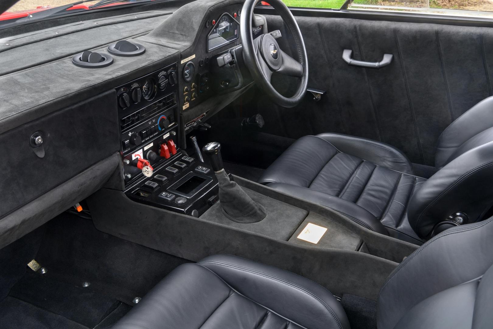 1986 Aston Martin V8 Vantage Zagato Rowan Atkinson Mr Bean interior