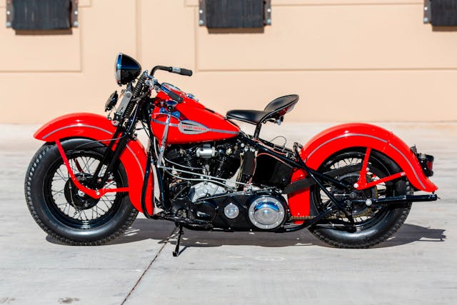 1946-Harley-Davidson-FL knucklehead side profile