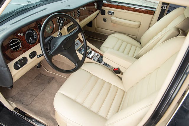 1991 Bentley Turbo RL interior