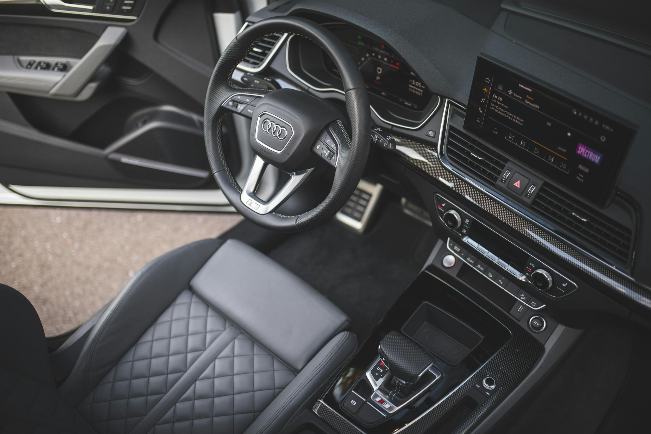 2021 Audi SQ5 Sportback driver seat