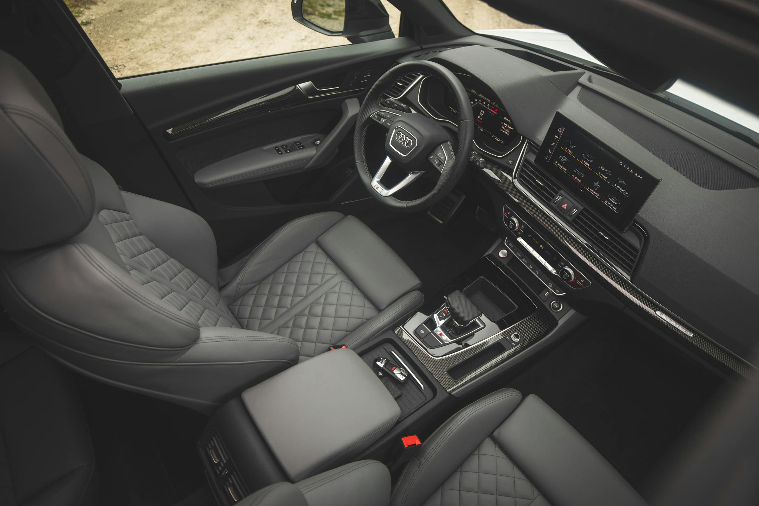 2021 Audi SQ5 Sportback interior overhead side
