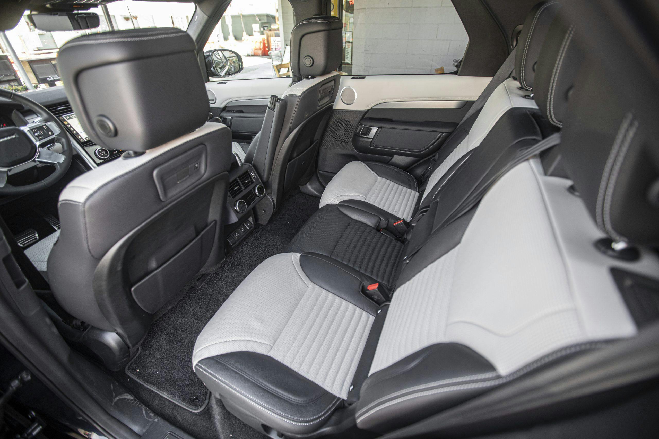 2021 Land Rover Discovery R Dynamic S rear seats interior 15