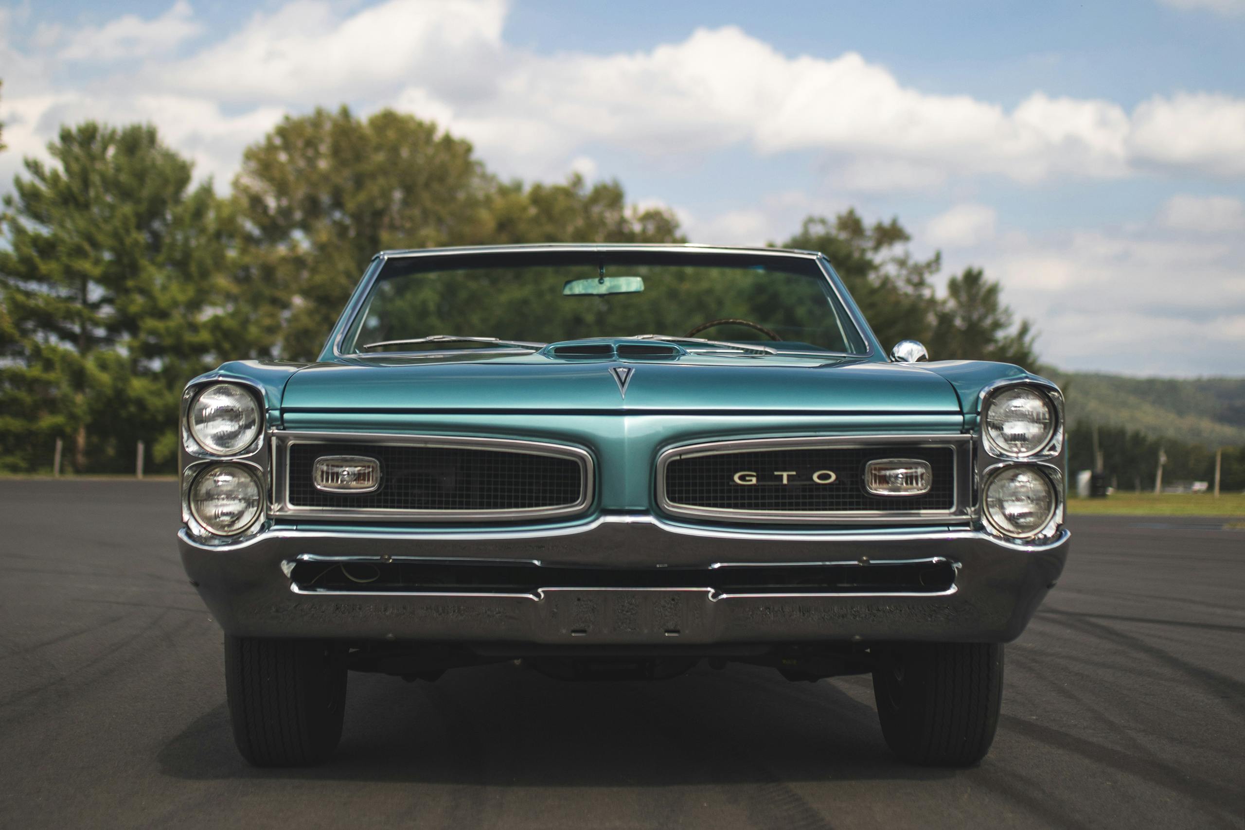 1966 Pontiac GTO front