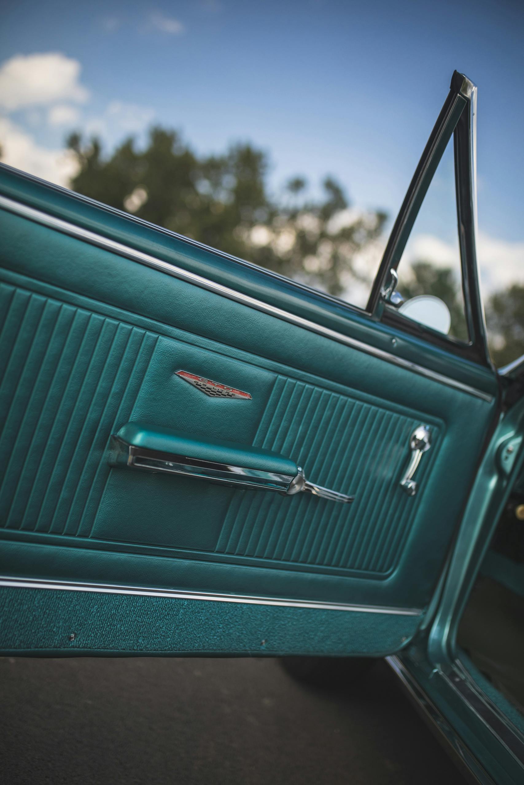 1966 Pontiac GTO interior door panel vertical