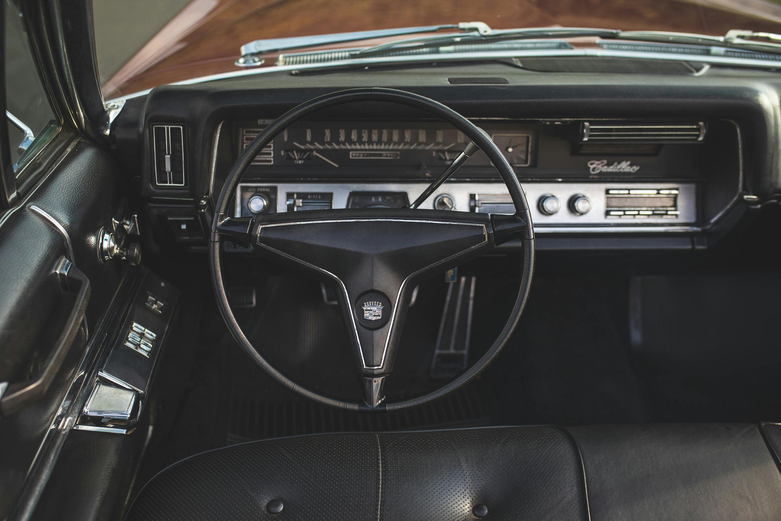 1967 Cadillac DeVille interior front
