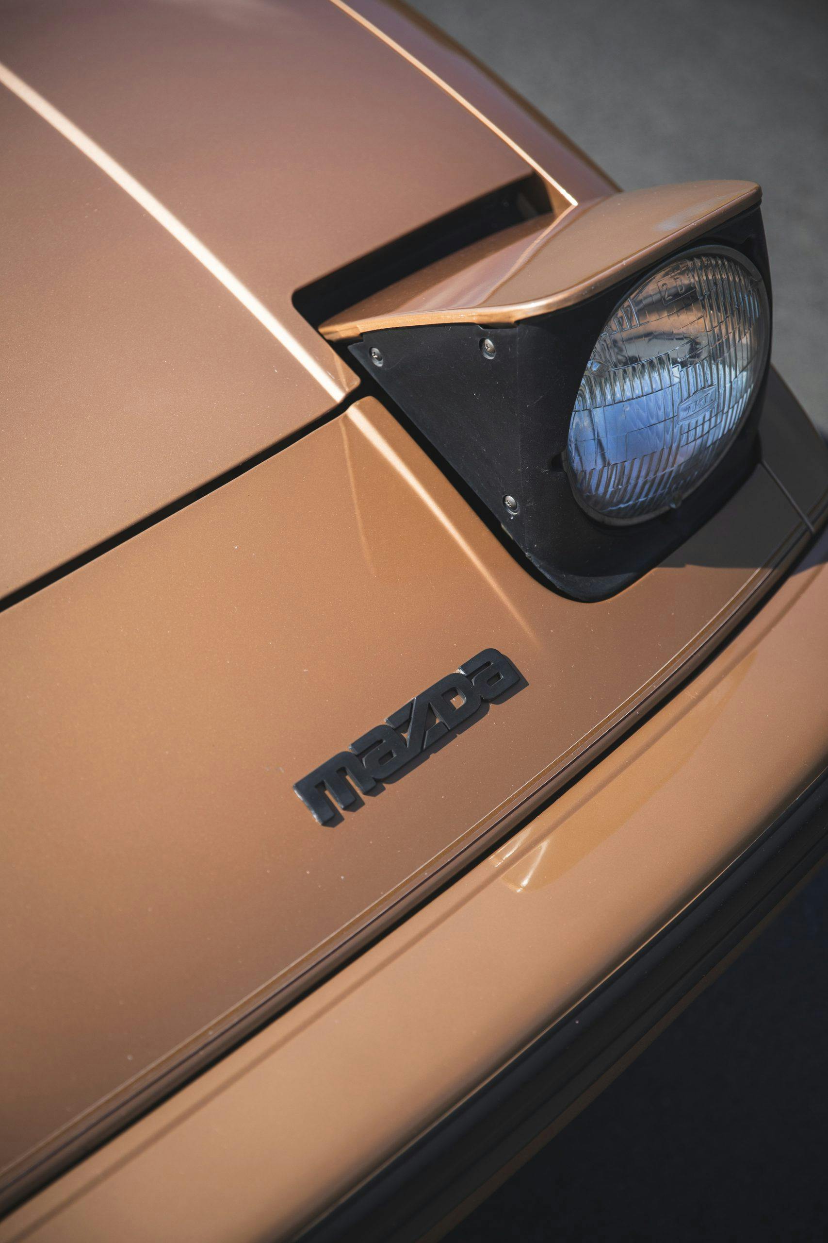 1983 Mazda RX7 pop headlight vertical