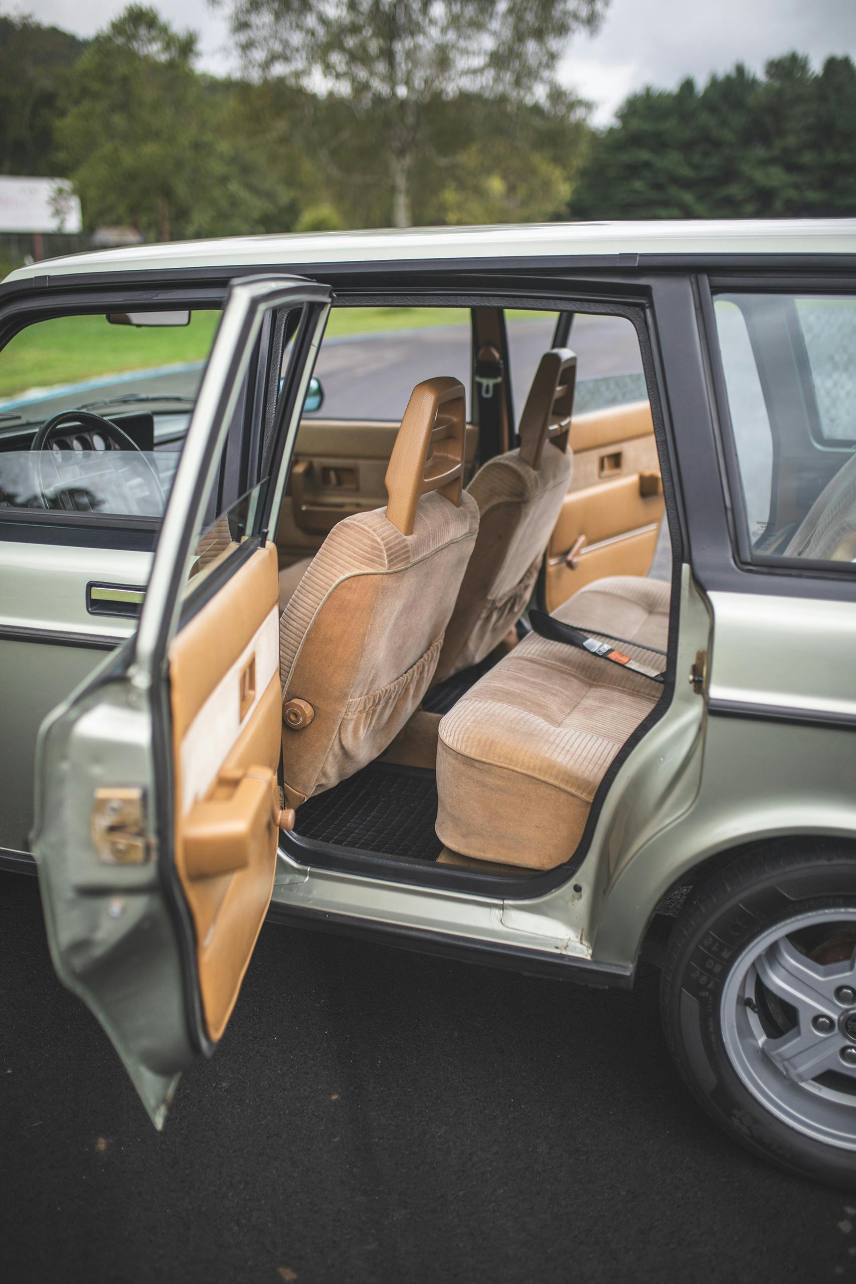 1983 Volvo 240 interior rear seat