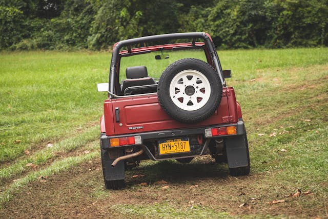 1986 Suzuki Samurai rear