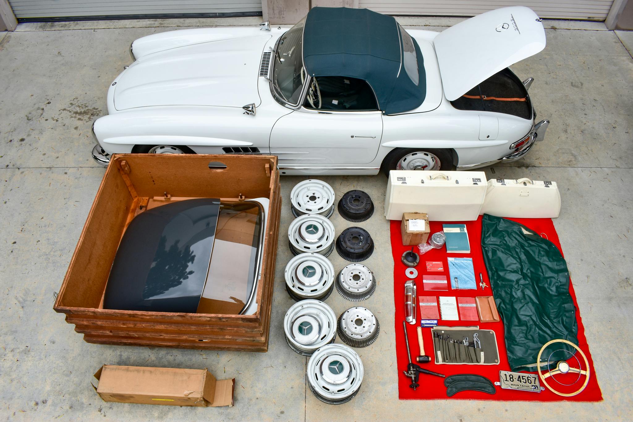 Mercedes-Benz 300SL high angle overhead parts and accessories