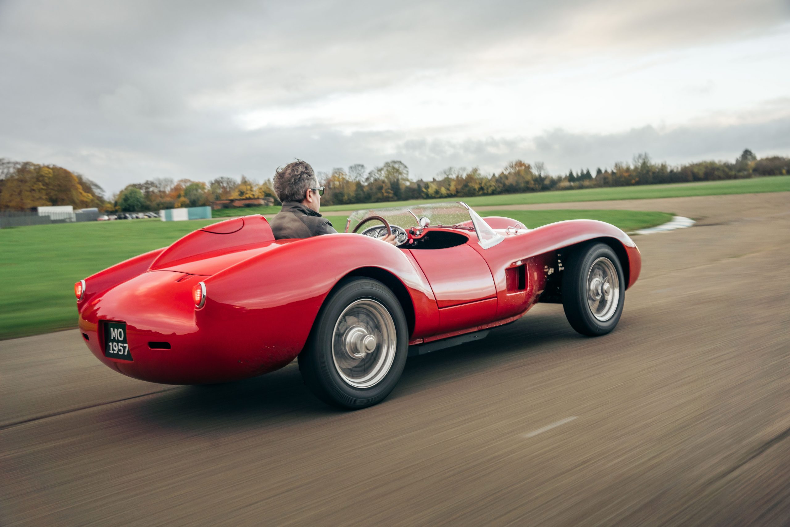 JAIA Ferrari Testarossa 赤 1990 Ferrari Testarossa | Beverly Hills Car Club