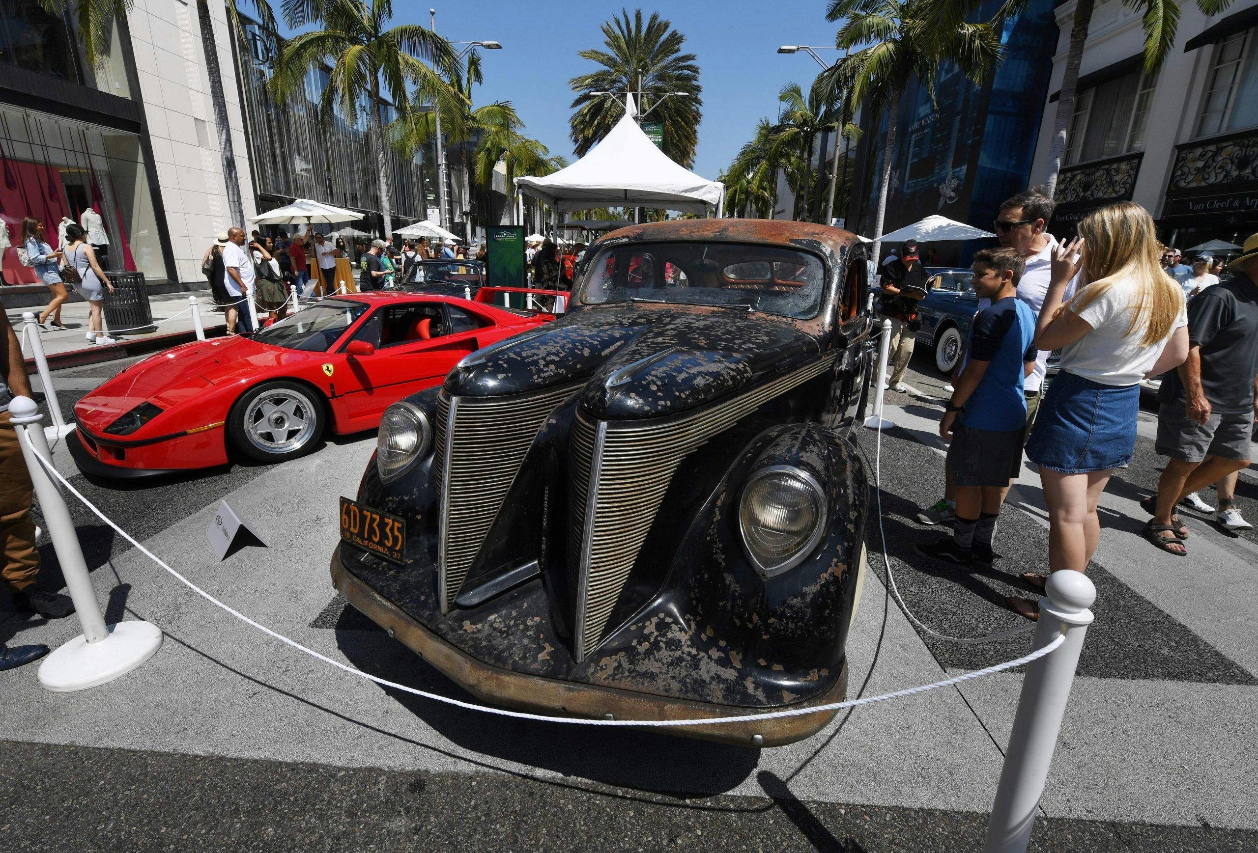 2017 rodeo drive concours d'elegance bruce meyer