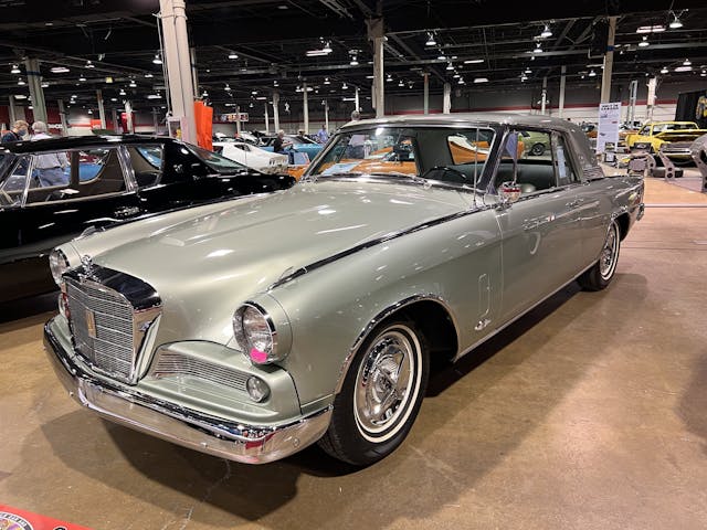 1964-studebaker-hawk-gt