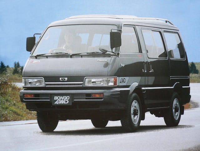 Mazda Bongo van front three-quarter